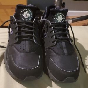 Nike Huarache Triple Black